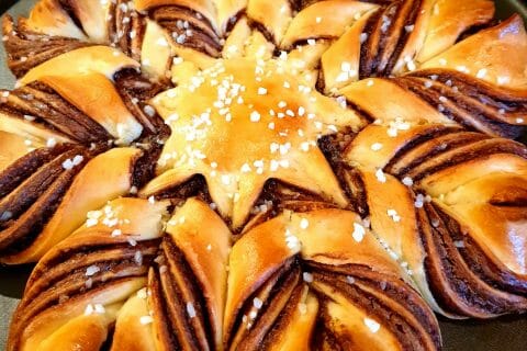 Cliquez pour zoomer ! Brioche étoilée au Nutella Thermomix par emmasavand