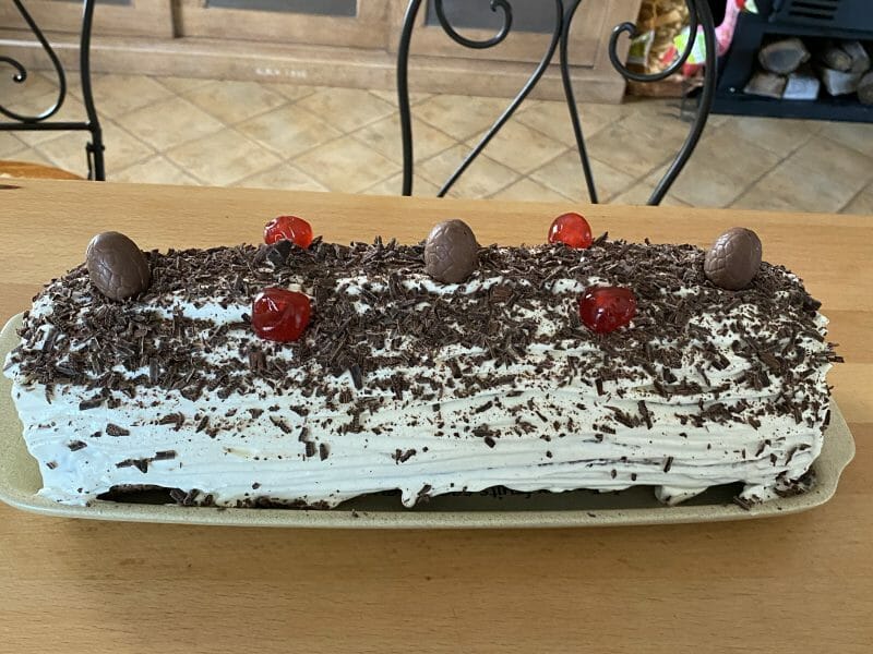 Cliquez pour zoomer ! Bûche forêt noire Thermomix par christellebdt60