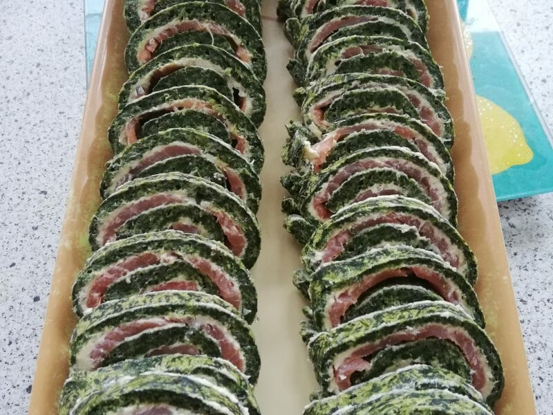 Cliquez pour zoomer ! Roulé aux courgettes et au saumon fumé Thermomix par elodie_420