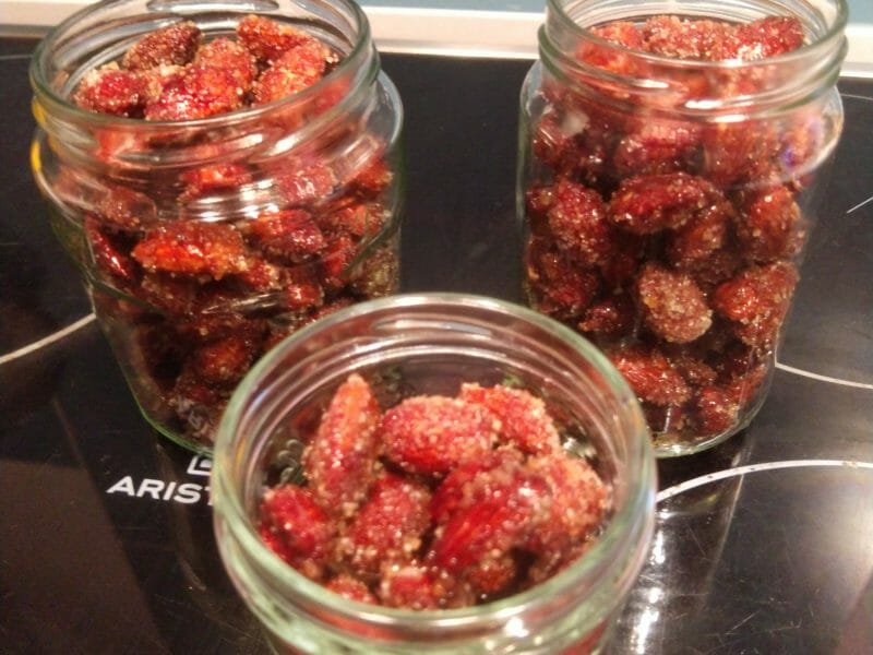 Cliquez pour zoomer ! Amandes grillées à la cannelle et au miel Thermomix par sosojeannin