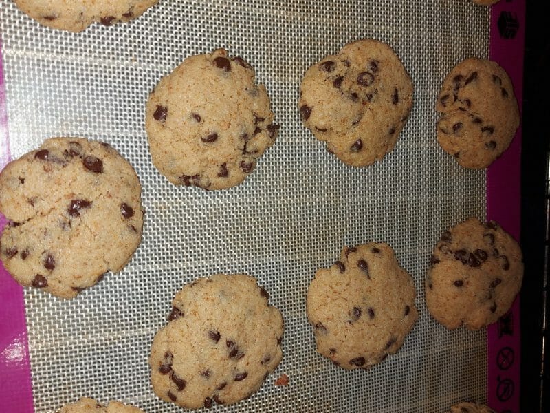 Cliquez pour zoomer ! Cookies au pain rassis et pépites de chocolat Thermomix par Gwenaëlle