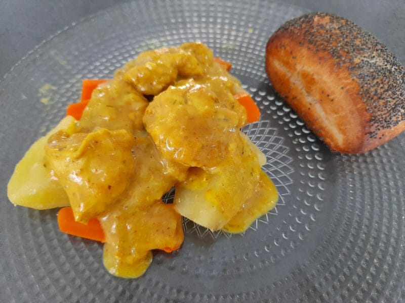 Cliquez pour zoomer ! Blancs de poulet sauce moutarde et curry Thermomix par ana_nas