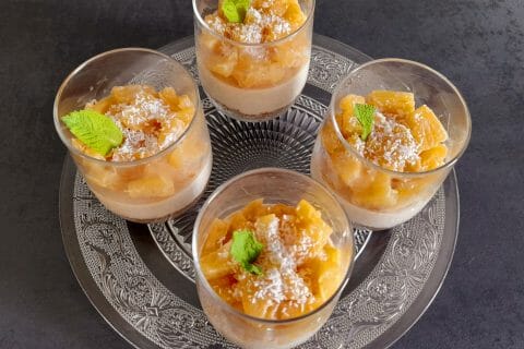 Cliquez pour zoomer ! Panna cotta citron sur sablé spéculoos et miroir de mangue Thermomix par ana_nas