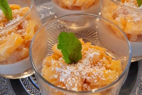 Cliquez pour zoomer ! Panna cotta citron sur sablé spéculoos et miroir de mangue Thermomix par ana_nas