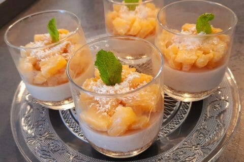 Cliquez pour zoomer ! Panna cotta citron sur sablé spéculoos et miroir de mangue Thermomix par ana_nas