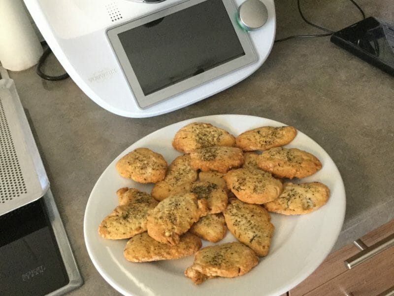 Cliquez pour zoomer ! Cookies noix et roquefort Thermomix par Na ty