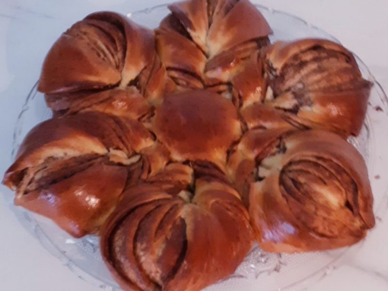 Cliquez pour zoomer ! Brioche étoilée au Nutella Thermomix par myriam_89
