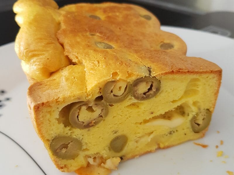 Cliquez pour zoomer ! Cake salé jambon fromage et olives Thermomix par johanna_belotti