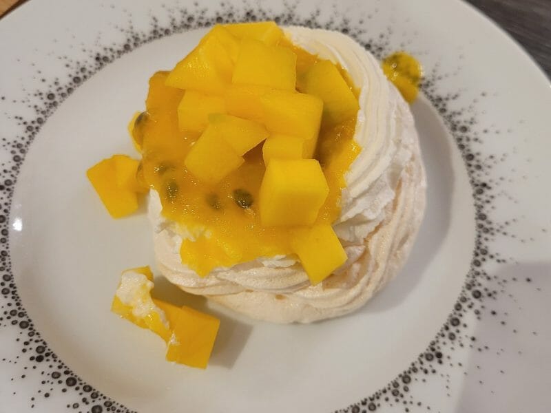 Cliquez pour zoomer ! Mini pavlova aux fraises Thermomix par flotte24