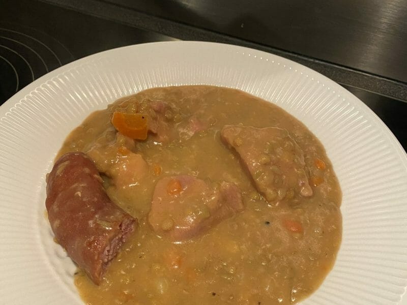 Cliquez pour zoomer ! Lentilles et ses saucisses Thermomix par lauraaa10