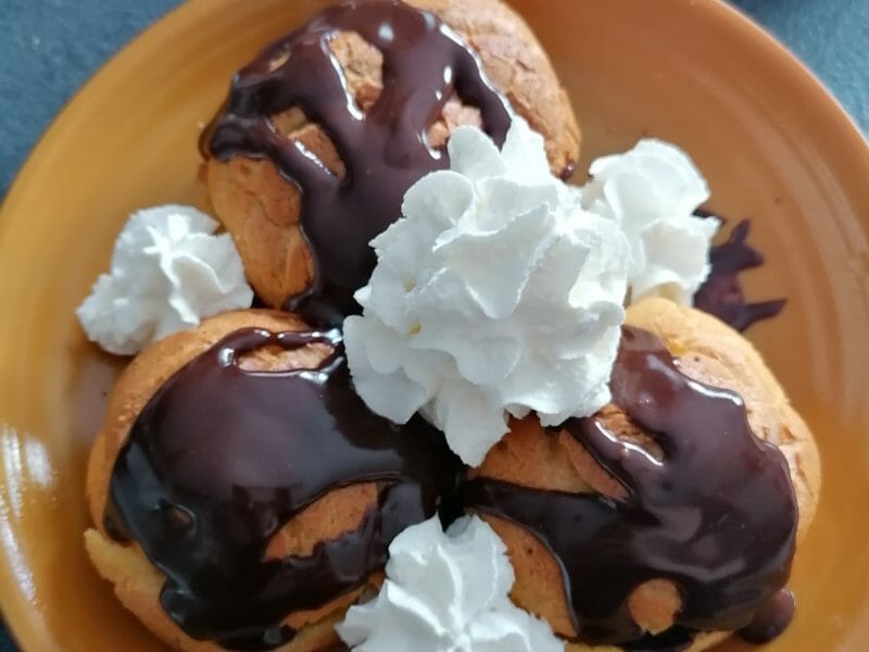 Cliquez pour zoomer ! Profiteroles Thermomix par Ambrée