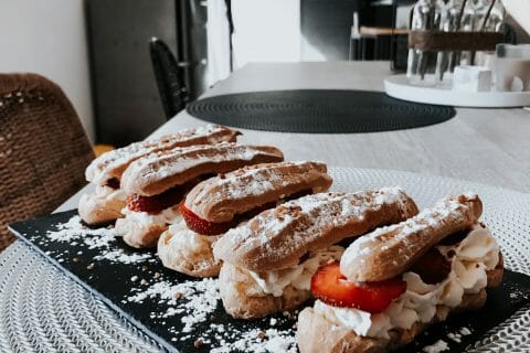Cliquez pour zoomer ! Éclairs fraises chantilly Thermomix par kitchencake
