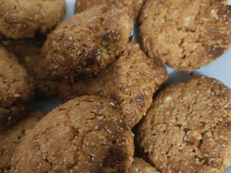 Cliquez pour zoomer ! Biscuits cacahuètes et flocons d’avoine Thermomix par MamaNaDjyGio