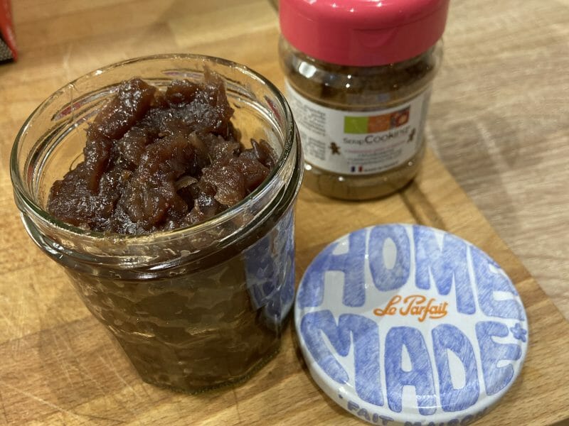 Cliquez pour zoomer ! Confit d’oignons Thermomix par sabrijolie