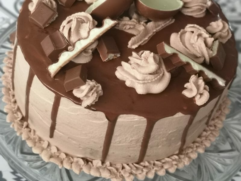 Cliquez pour zoomer ! Layer cake Kinder Bueno Thermomix par laetitia57455