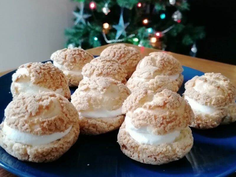 Cliquez pour zoomer ! Choux craquelin fraises chantilly Thermomix par sofi29170