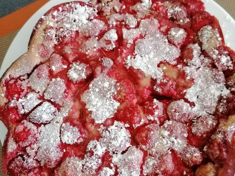 Cliquez pour zoomer ! Clafoutis aux fraises Thermomix par gwen3570