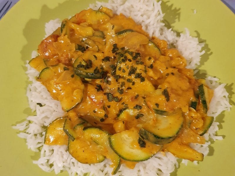 Cliquez pour zoomer ! Curry de courgettes au lait de coco Thermomix par mmbobette