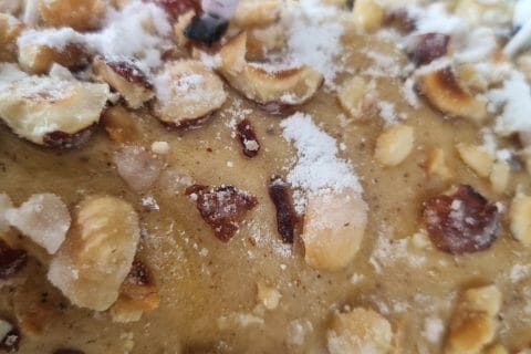 Cliquez pour zoomer ! Bûche pralinée aux éclats de noisettes caramélisés Thermomix par nadiounette
