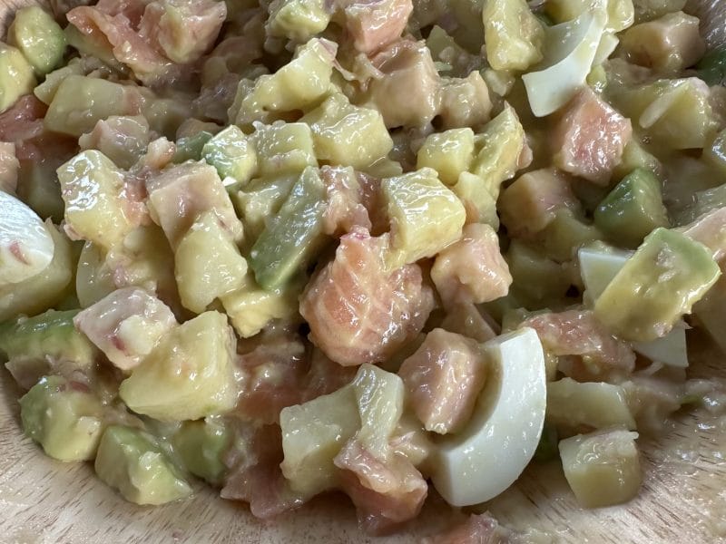 Cliquez pour zoomer ! Salade pommes de terre, saumon et avocat Thermomix par Magwem