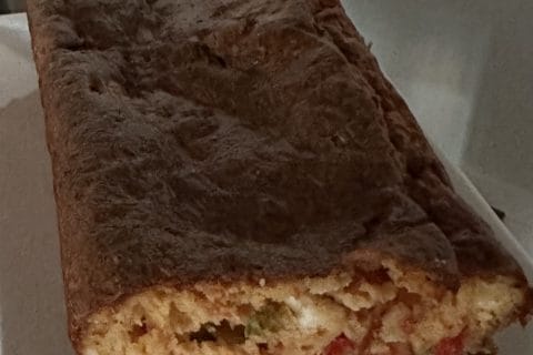 Cliquez pour zoomer ! Cake chorizo, poivrons et feta Thermomix par Magwem