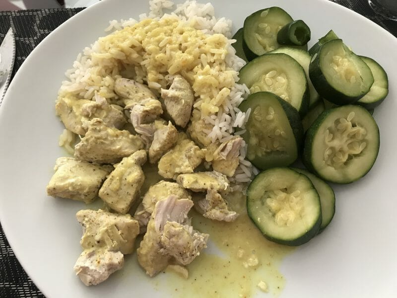 Cliquez pour zoomer ! Blancs de poulet sauce moutarde et curry Thermomix par Magwem