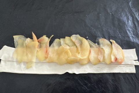 Cliquez pour zoomer ! Roses feuilletées aux pommes Thermomix par Magwem