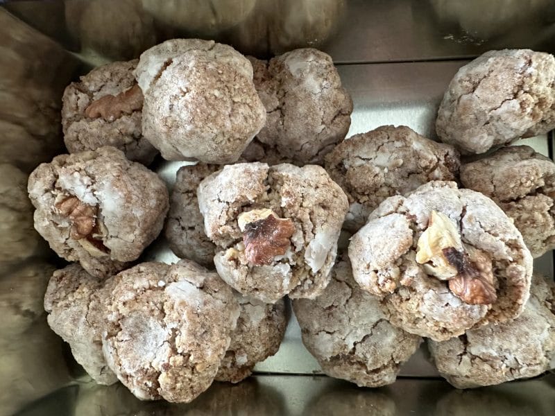 Cliquez pour zoomer ! Ghribas aux noix et amandes Thermomix par Magwem