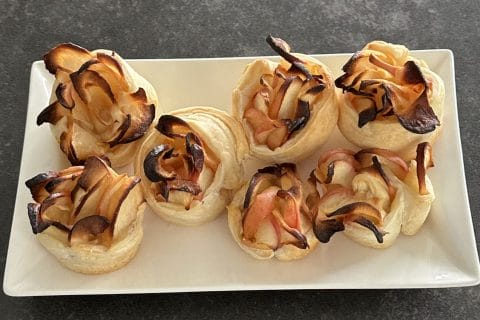 Cliquez pour zoomer ! Roses feuilletées aux pommes Thermomix par Magwem