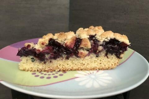 Cliquez pour zoomer ! Gâteau aux myrtilles façon crumble Thermomix par Magwem