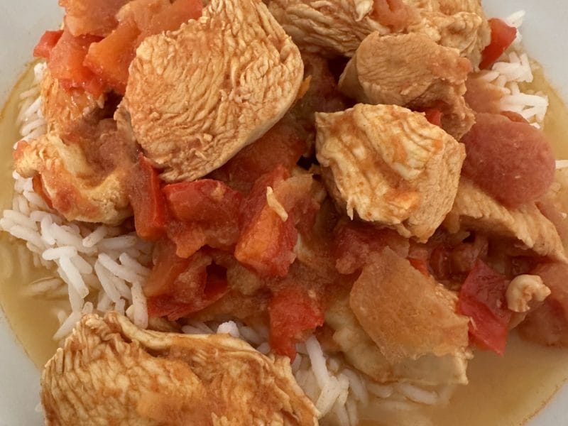 Cliquez pour zoomer ! Escalope de poulet basquaise Thermomix par Magwem