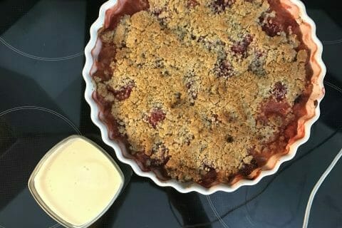 Cliquez pour zoomer ! Crumble fraise rhubarbe et noix de coco Thermomix par Magwem