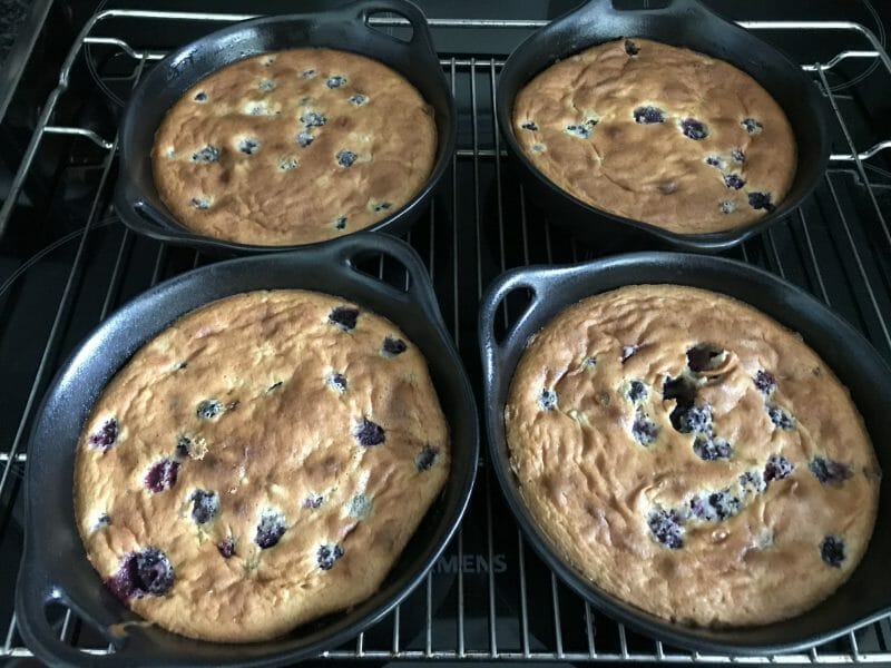 Cliquez pour zoomer ! Clafoutis aux mûres sauvages Thermomix par Magwem