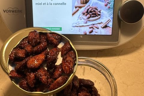 Cliquez pour zoomer ! Amandes grillées à la cannelle et au miel Thermomix par Magwem