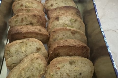 Cliquez pour zoomer ! Biscuits à la cardamome et aux pistaches Thermomix par Magwem