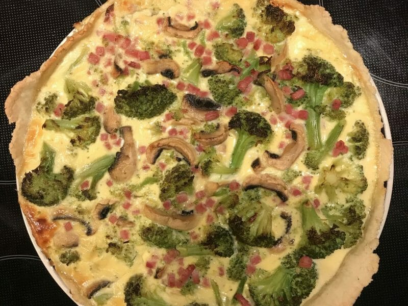 Cliquez pour zoomer ! Quiche au brocoli et jambon Thermomix par Magwem