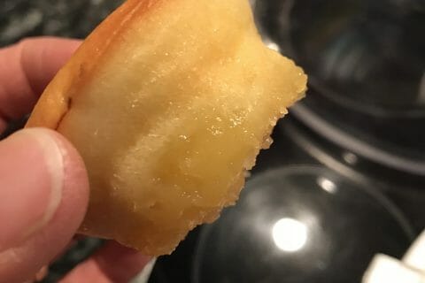 Cliquez pour zoomer ! Fondants au citron, coeur de lemon curd Thermomix par Magwem