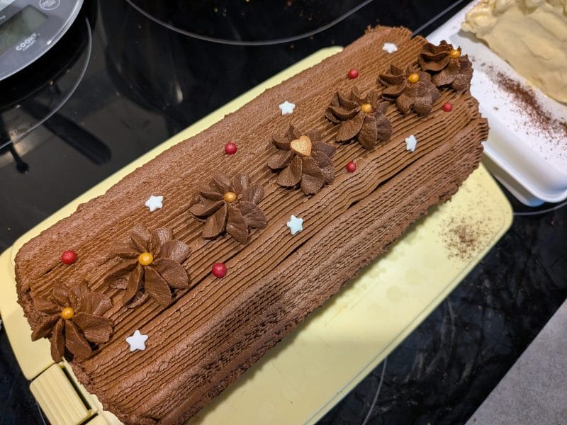 Cliquez pour zoomer ! Roulé au Kinder Bueno Thermomix par chou170484