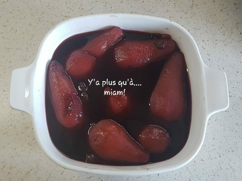 Cliquez pour zoomer ! Poires au vin rouge Thermomix par nathchav