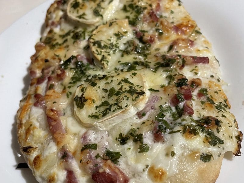 Cliquez pour zoomer ! Fougasse chèvre et lardons Thermomix par claudia_22