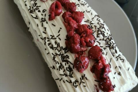 Cliquez pour zoomer ! Fraisier roulé Thermomix par ktine