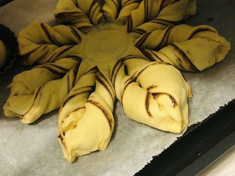 Cliquez pour zoomer ! Brioche étoilée au Nutella Thermomix par alcine