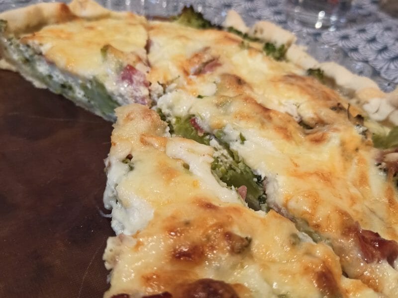 Cliquez pour zoomer ! Quiche au brocoli et jambon Thermomix par Viviane57