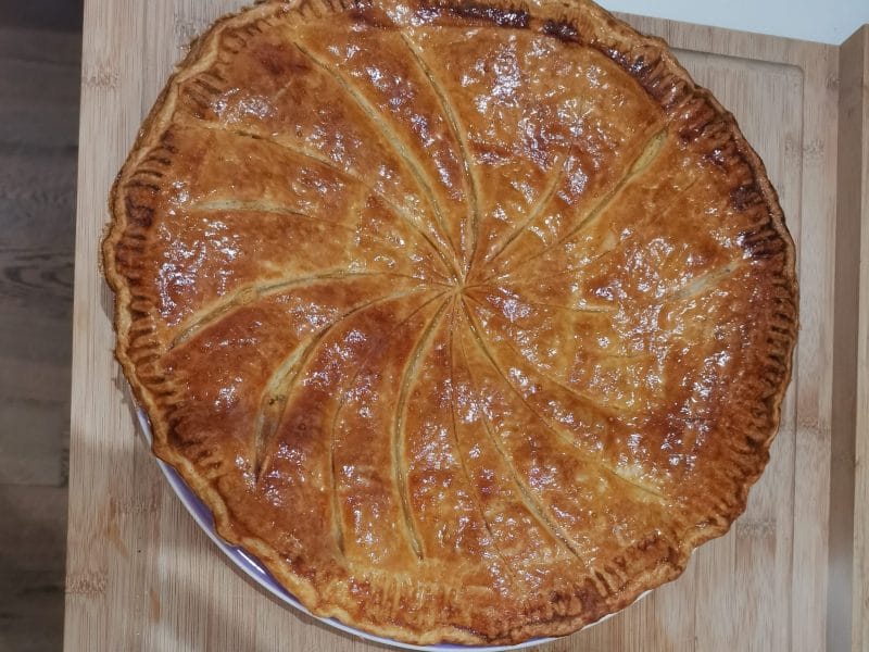 Cliquez pour zoomer ! Galette des rois à la frangipane Thermomix par Martine.Cg