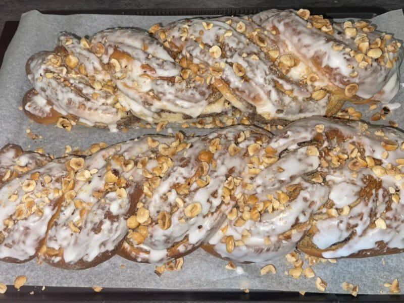 Cliquez pour zoomer ! Brioche tressée aux noisettes Thermomix par christhermomix