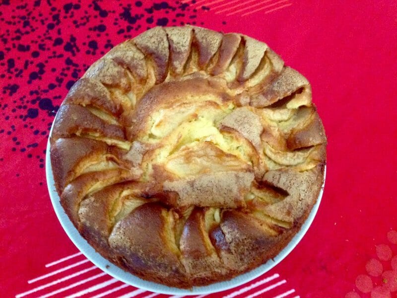 Cliquez pour zoomer ! Gâteau aux pommes et mascarpone Thermomix par Sandy Viesta