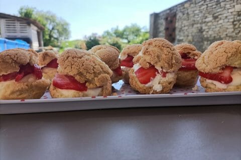 Cliquez pour zoomer ! Choux craquelin fraises chantilly Thermomix par sarah54