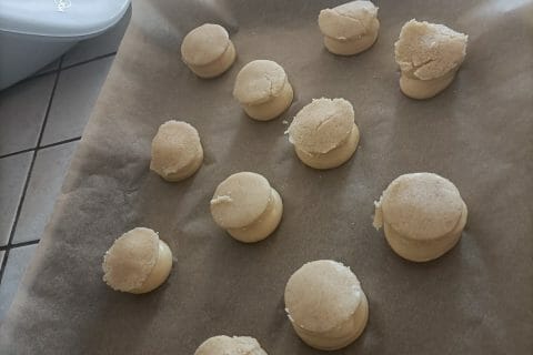 Cliquez pour zoomer ! Choux craquelin fraises chantilly Thermomix par sarah54