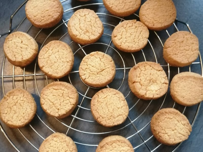 Cliquez pour zoomer ! Palets bretons au beurre salé Thermomix par Laurie