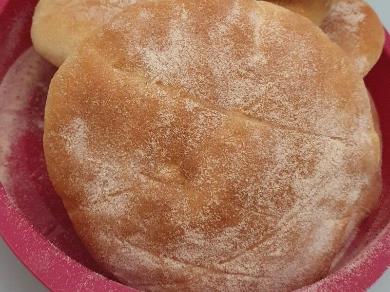 Cliquez pour zoomer ! Pains à la semoule au four Thermomix par Selma